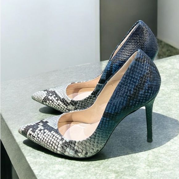 Zara Woman Shoes - Zara Woman Animal Print Real Leather Blue Grey Pumps